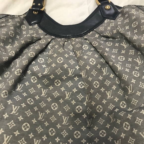 Louis Vuitton Idylle Fantaisie Bag - Picture 14 of 16